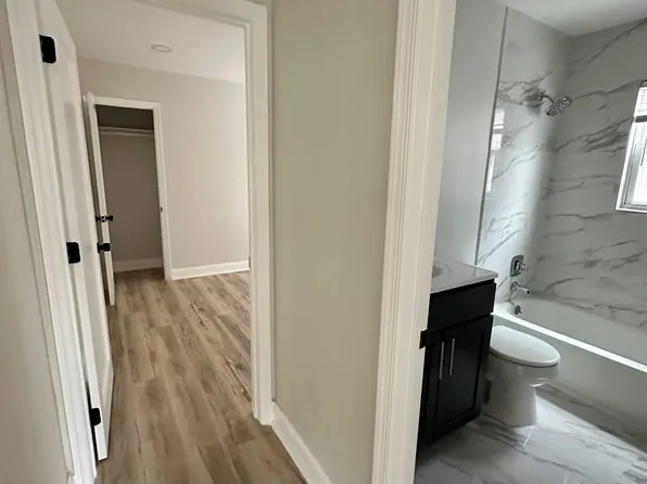 15 Hampton Rd #D5, New Brunswick, NJ 08901