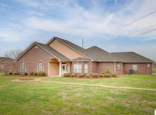 333 Parrots Beak Rd, Sterlington, LA 71280