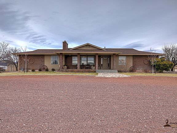 4th image of 450 N Meadow Dr