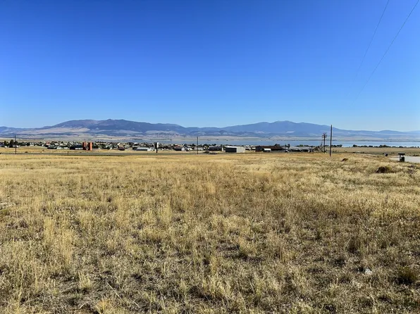 14 Antelope Rd, Townsend, MT 59644