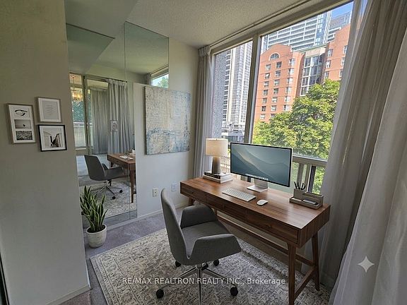 4th image of 5785 Yonge St #403