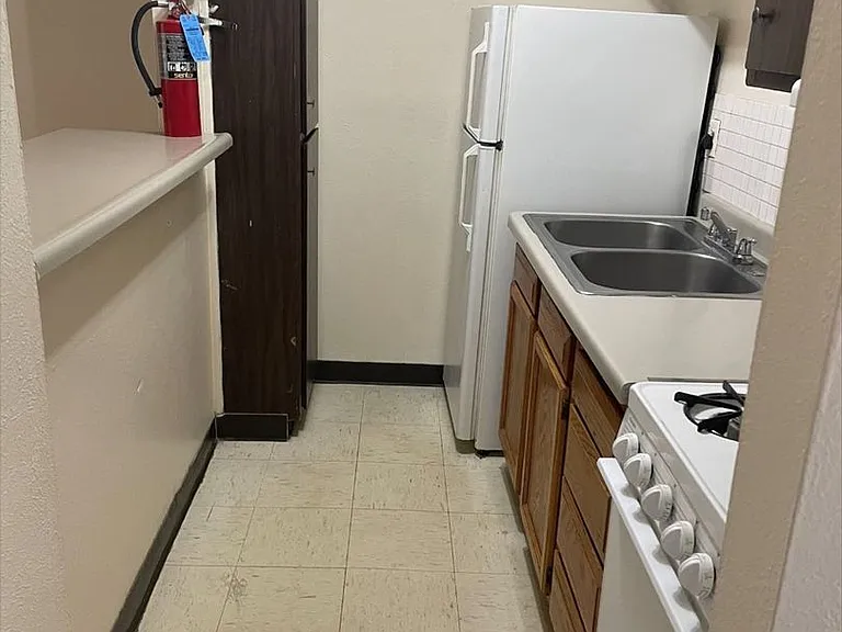 One Bedroom with Off Street parking — Photo 6