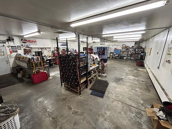 4th image of 8688 380th St