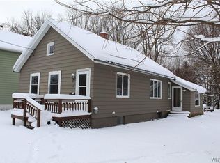 19 Moore Ave, Fredonia, NY 14063