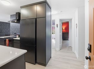 4525 S Henderson Street #102, Seattle, WA
