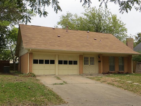 2nd image of 530 Greenbrook Ln