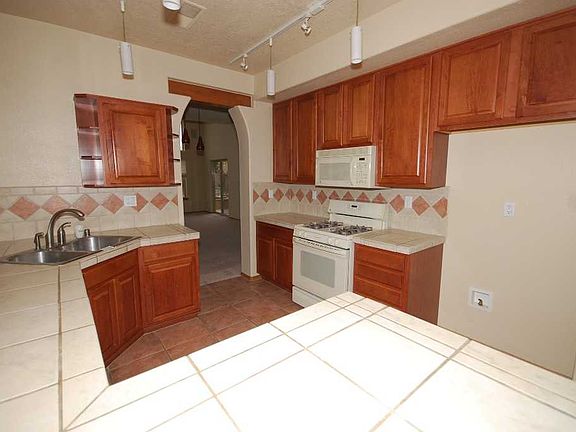 2nd image of 13243 Silver Peak Pl NE
