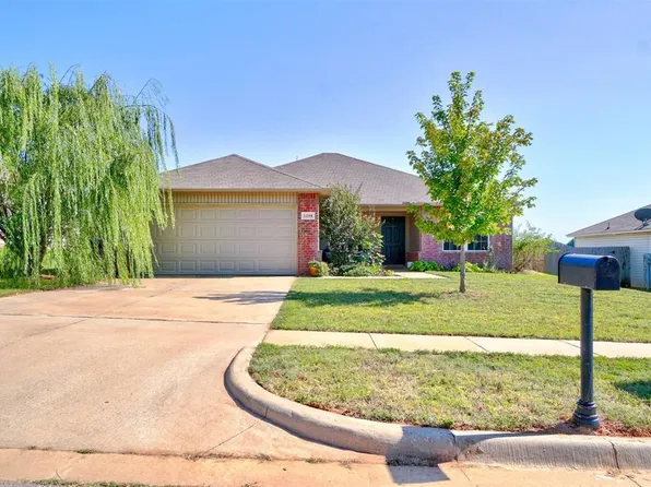 1208 Granite Ln, Noble, OK 73068