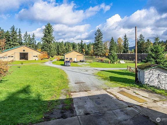 Th Avenue Ct E Eatonville Wa Mls Zillow