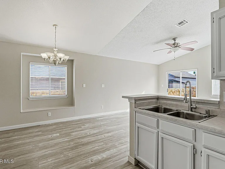 11764 Balladeer Ave — Photo 12