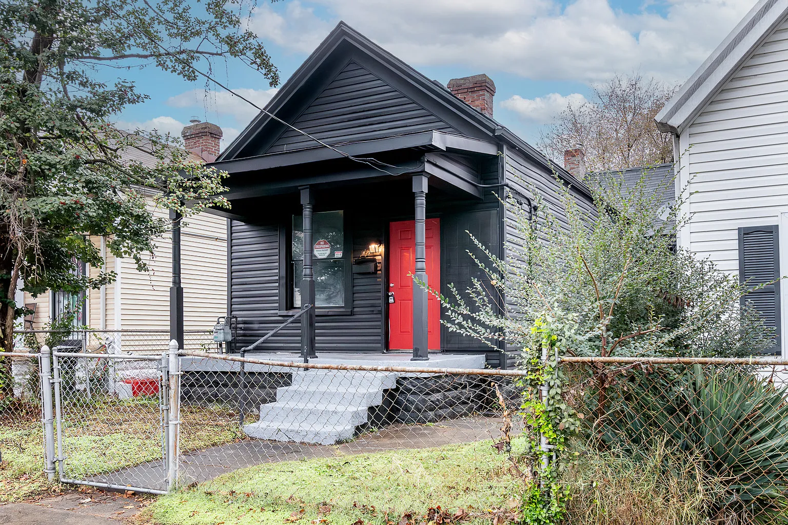 2121 Wilson Ave photo 1