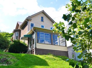 1015 Cameron Ave, Tyrone, PA 16686