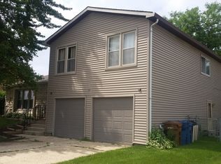124 Hesterman Dr, Glendale Heights, IL 60139