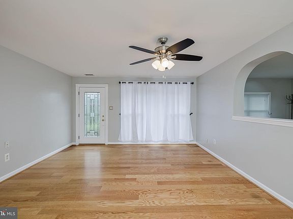 3rd image of 6507 Rose Hill Dr