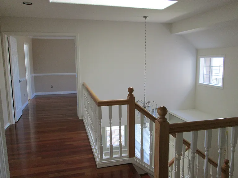 12540 NW Brimpton Ct — Photo 16