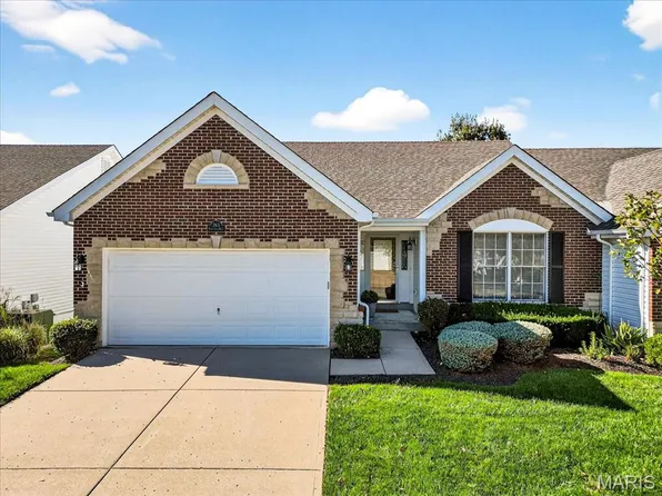 763 River Glen Dr, O'Fallon, MO 63368