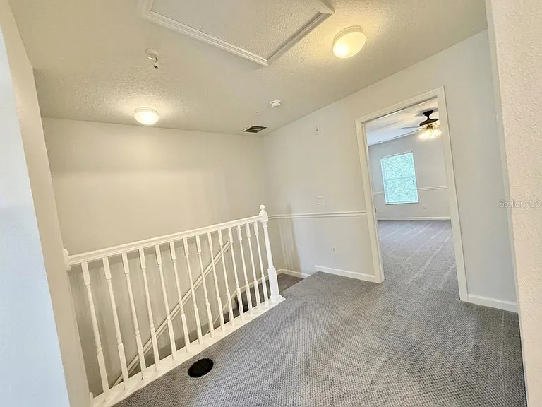 823 Pine Pointe Ln #1 — Photo 4