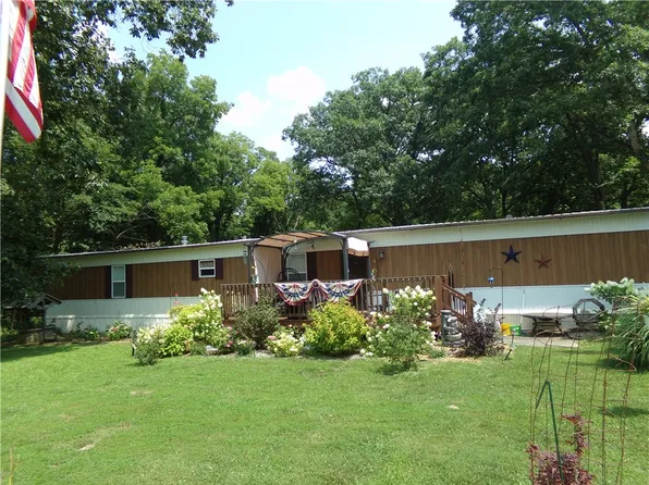 1425-1000 North Rd, Lakewood, IL 62438