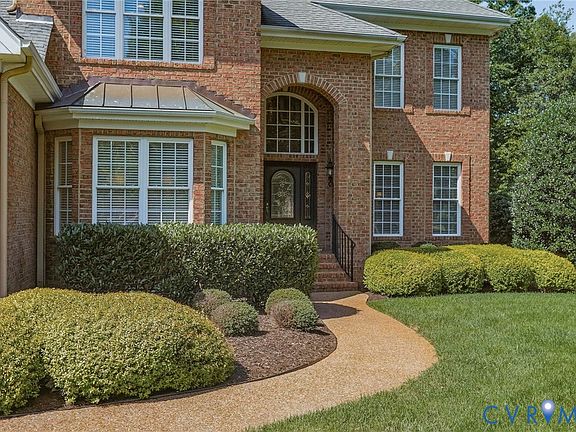 3rd image of 3012 Hedgeway Pl