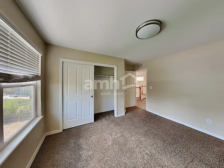 25568 E Glasgow Pl — Photo 20