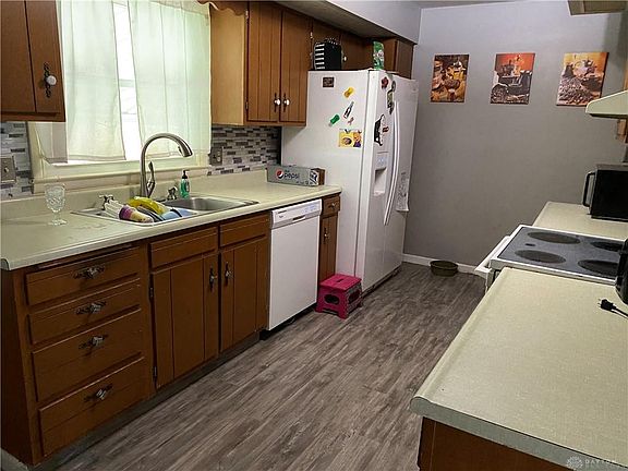 4th image of 2817 Vale Dr