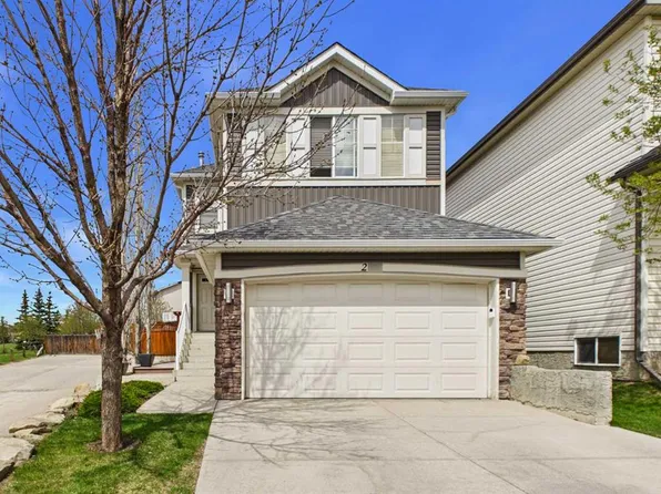 216 SE Covepark Grn NE, Calgary, AB T3K 6K9