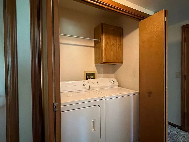 201 Stonewall Ct — Photo 17