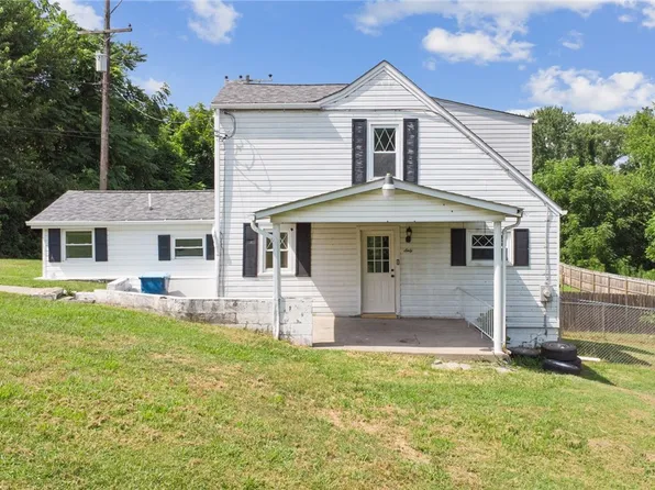 60 Cherry Ave, Mount Pleasant, PA 15666