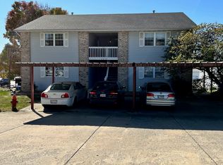 2636 Villa Park Dr #A, Highland, IL 62249