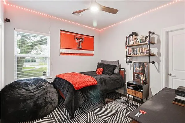 5024 Paris Ave — Photo 14