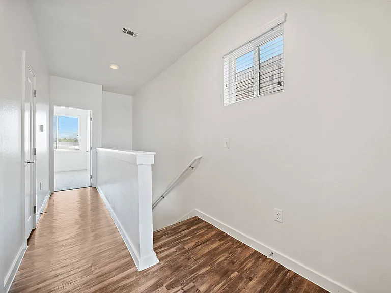 Townhomes at Twenty01 — Photo 37