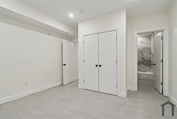 2203 N 8th St — Photo 14