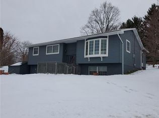 9 Breen St, Mount Morris, NY 14510