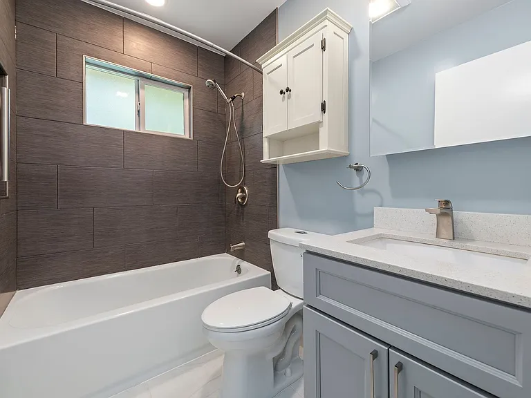 2466 Golzio Ct #4 — Photo 14