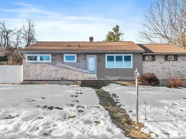 21 Lovell St, Westminster, MA 01473