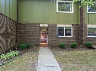 2500 Topsfield Rd APT 703, South Bend, IN 46614