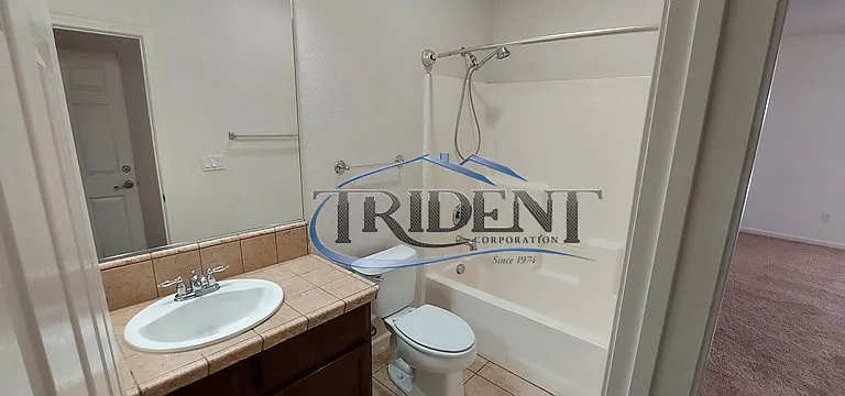 1941 Branding Iron Way — Photo 18