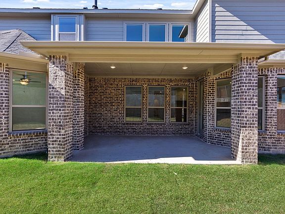 3rd image of 2400 Randas Way