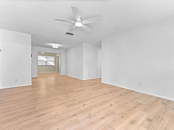4th image of 3051 NW 2nd Avenue