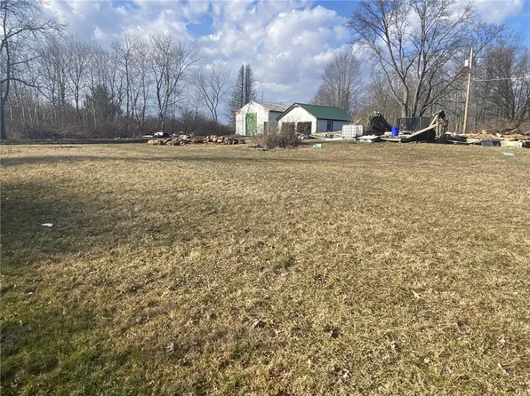 3756 Eckert Bridge Rd, Portersville, PA 16051