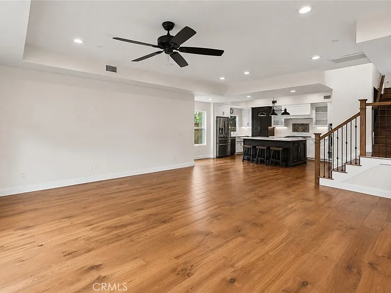 1096 Canyon View Dr — Photo 11