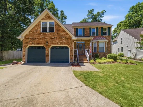 705 Water Hickory Ct, Chesapeake, VA 23320