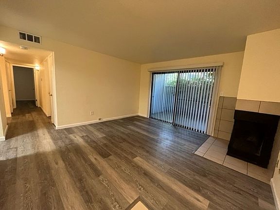 2nd image of 400 Del Verde Cir Unit 3