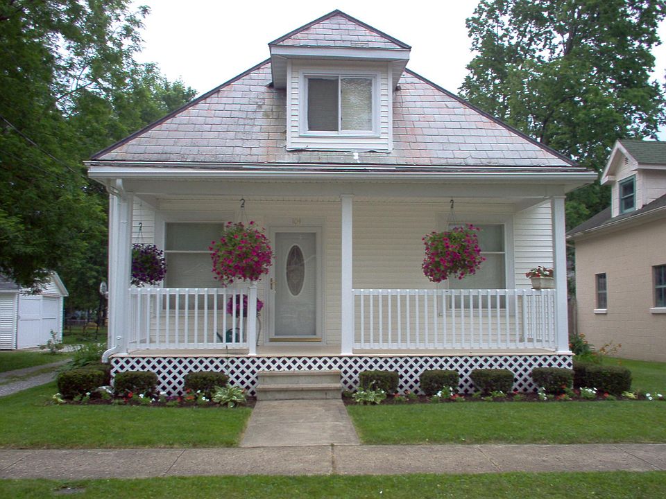 1st image of 104 N Catherine St