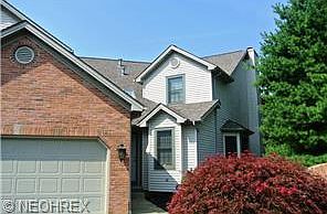 3rd image of 140 Talsman Dr Unit 3