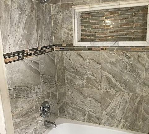 4th image of 13501 Clinton Pl