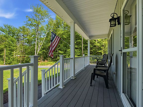 4th image of 19 Birch Hill Road