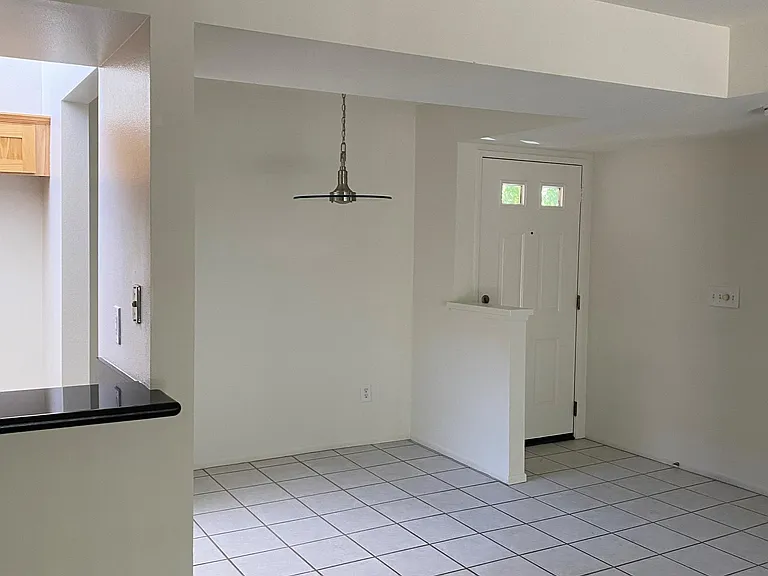 24111 W Del Monte Dr — Photo 12
