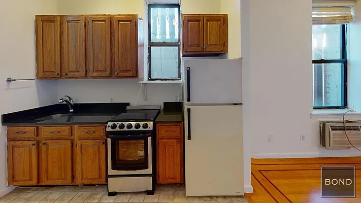 Rented by Bond New York | media 20