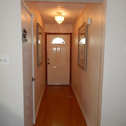 2nd image of 2142 Meadowwalk Dr